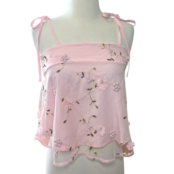 SHEIN NWT Floral 3D Embroidered Pink Babydoll Crop Top size Small - Picture 1 of 13